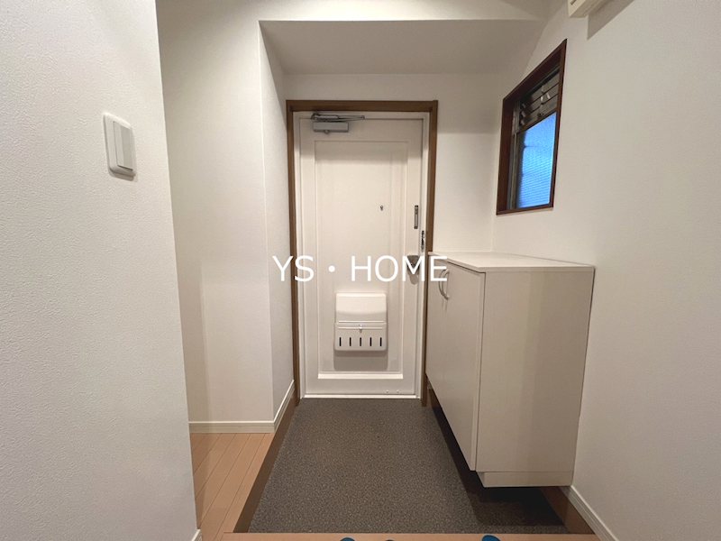 アビタシオン落合 玄関