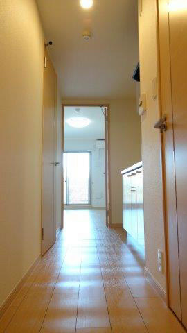 シャトーエクセラン 玄関