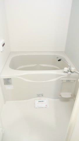 シャトーエクセラン 風呂画像