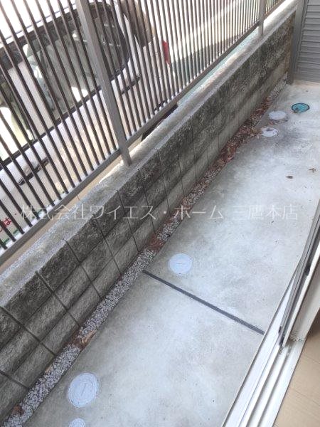 ウィステリア ベランダ