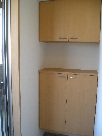 トレビナ武蔵野 玄関