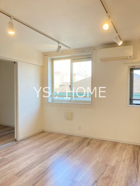 コリーヌ国分寺 リビング