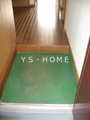 スターコーポ 玄関