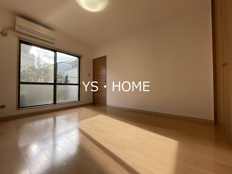 アーバンハイツ上高田 ベッドルーム