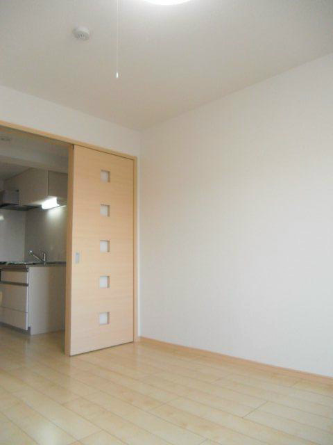 フィオーレ三鷹台 リビング