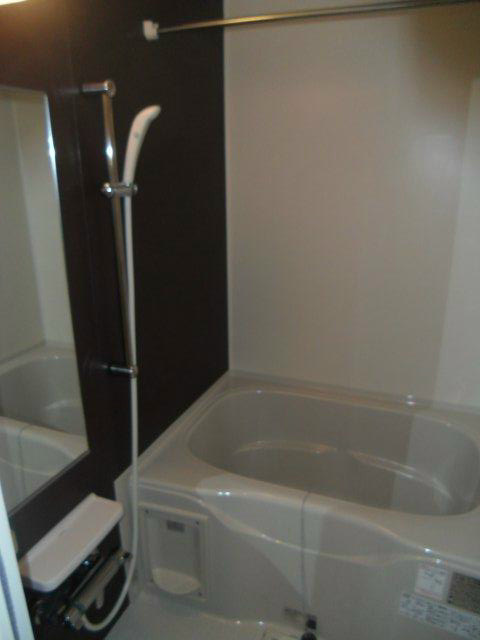 フィオーレ三鷹台 風呂画像