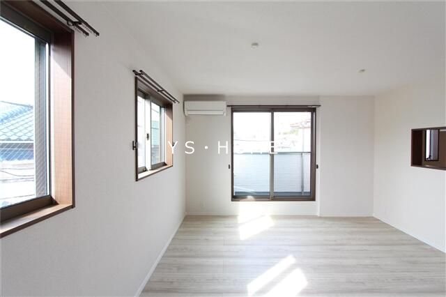 グランド荻窪3丁目戸建 リビング