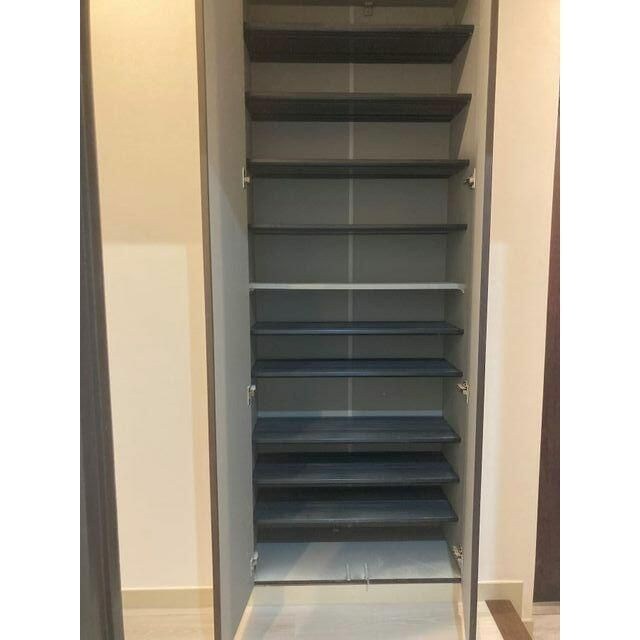 パティオ右近  玄関