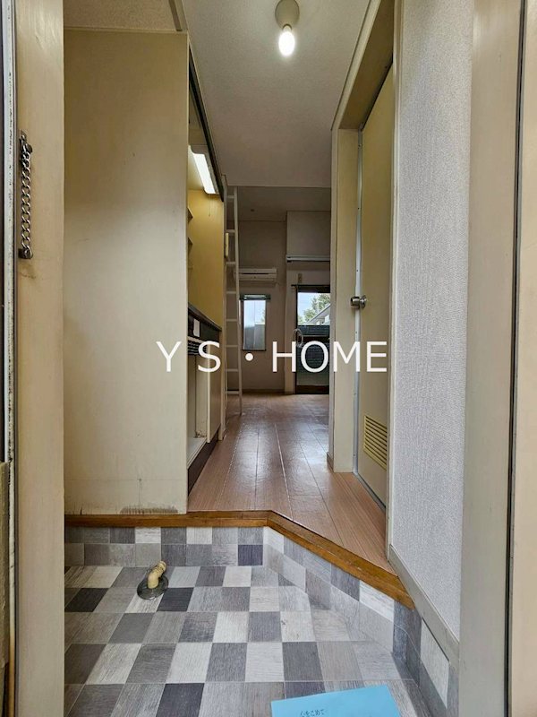 ハイツサザンクロス 玄関