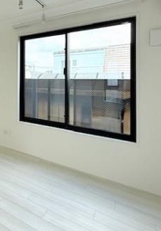 ＡＬＥＲＯ新中野Ⅱ リビング