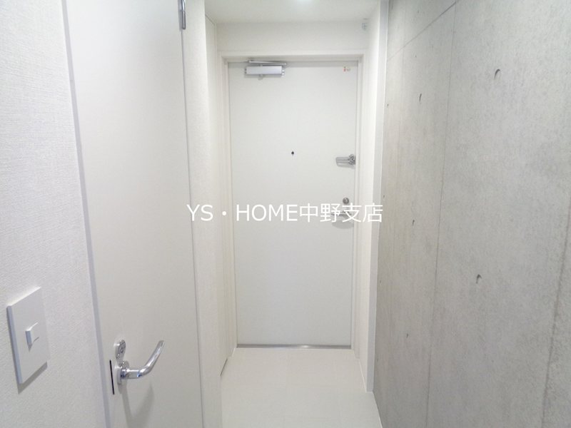 ＡＬＥＲＯ新中野Ⅱ   玄関