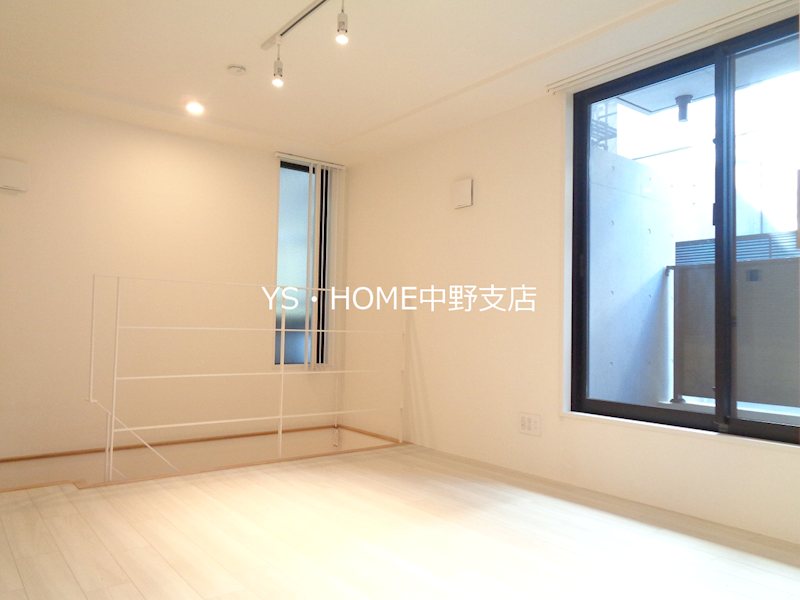 ＡＬＥＲＯ新中野Ⅱ   リビング