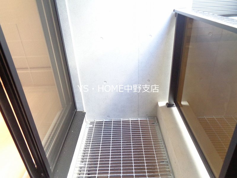 ＡＬＥＲＯ新中野Ⅱ   ベランダ