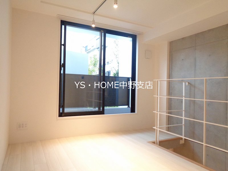 ＡＬＥＲＯ新中野Ⅱ   リビング