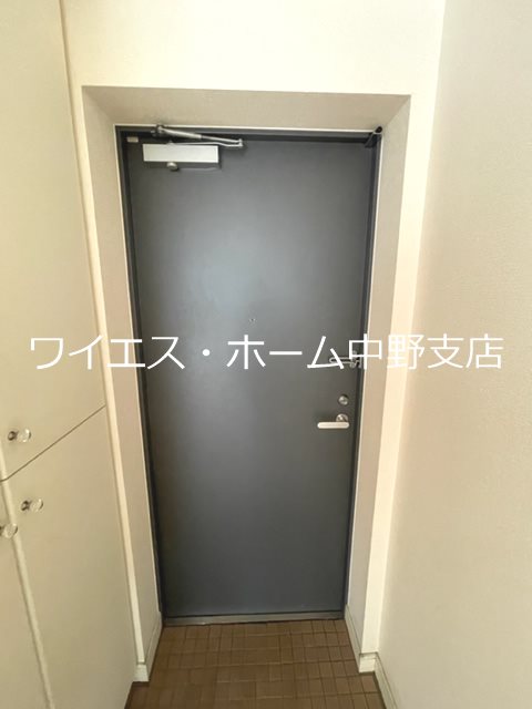 マーサル中野坂上 玄関