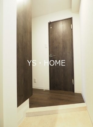 ドエル中野 玄関