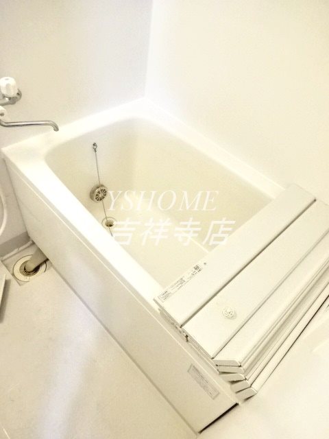 オードシュール 風呂画像