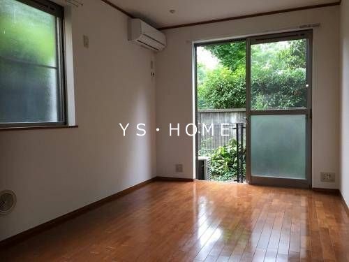 クレスト吉祥寺 リビング