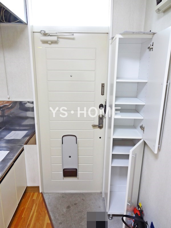 ハイツ太陽 玄関