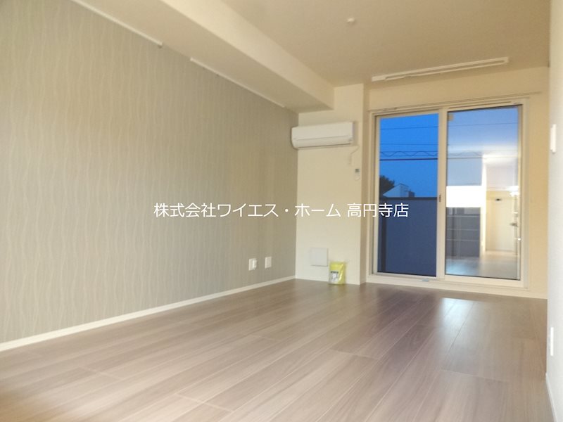 ロイジェント井荻AB棟  A棟 リビング