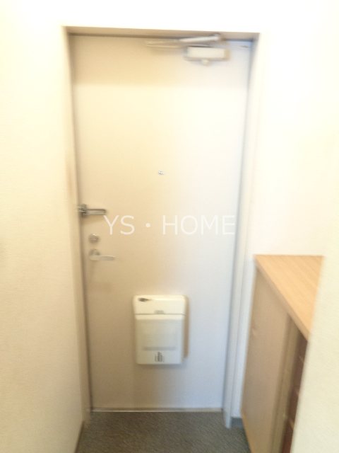 エクセル深大寺 玄関