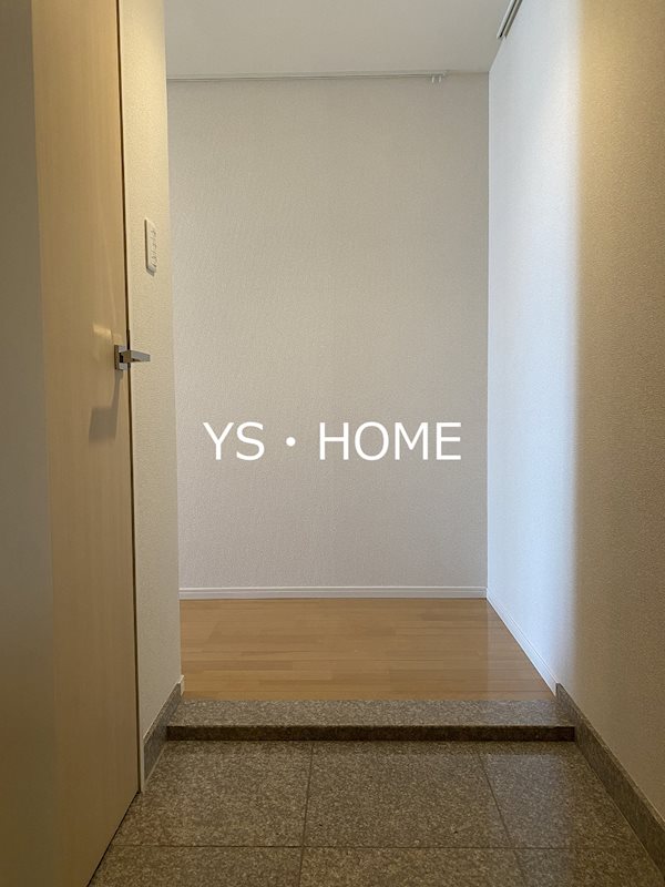 ユニゾンタワー 玄関