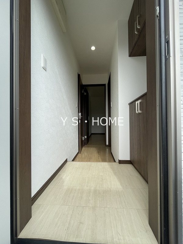 グランドハイツ西国立 玄関