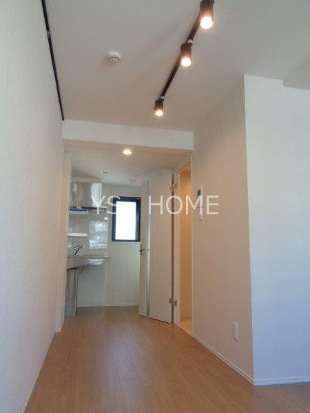 ＦＡＢＲＩＣ三鷹 リビング