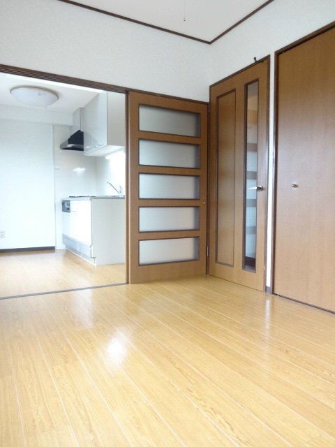 マンションカンギン リビング