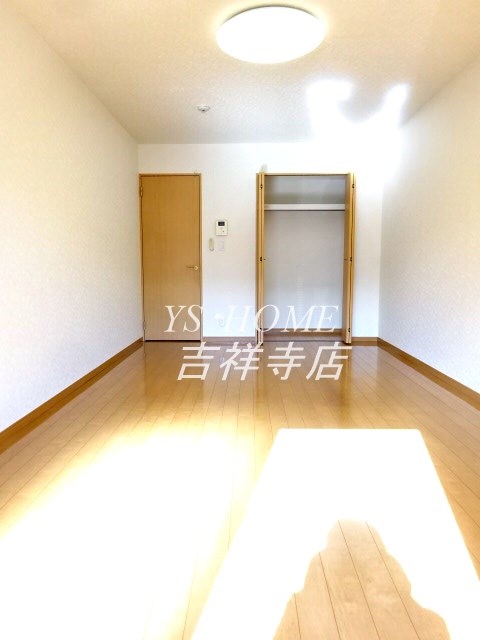 アンプルールフェールKOKI リビング