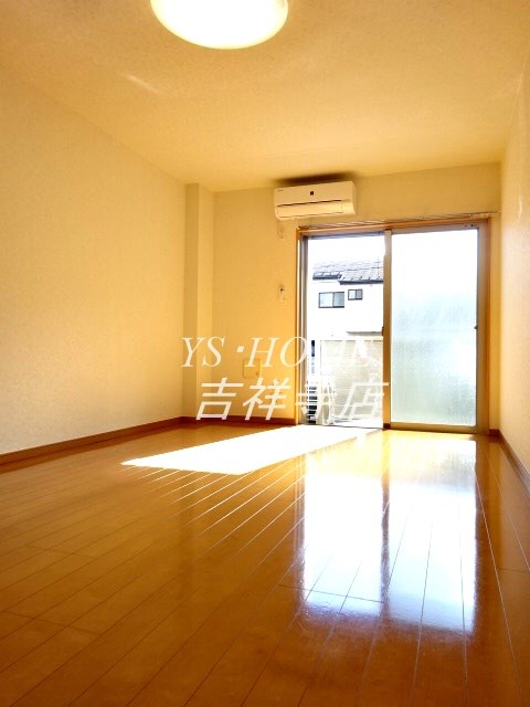 アンプルールフェールKOKI ベッドルーム