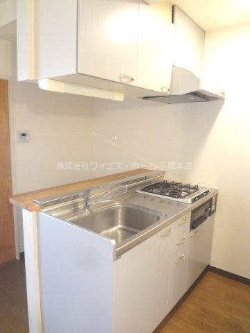 リーゾ・ヴィヴァーチェ キッチン