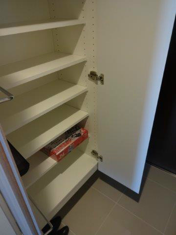 クリオ東小金井パークフロント 玄関