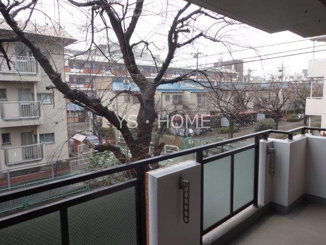 ライフステージ武蔵野 ベランダ