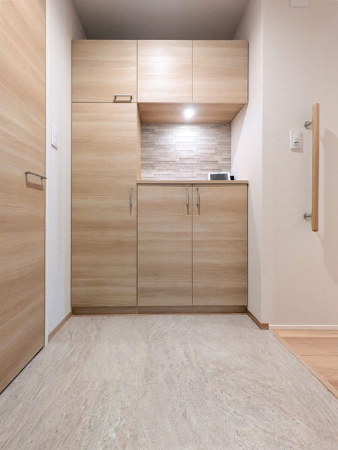 Ｌ&amp;rsquo;ｓｒｅｓｉｄｅｎｃｅ東中野 玄関