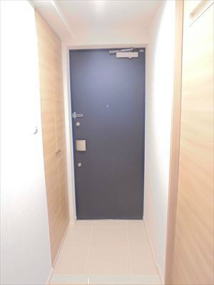 ボヌール和泉　増築棟    玄関