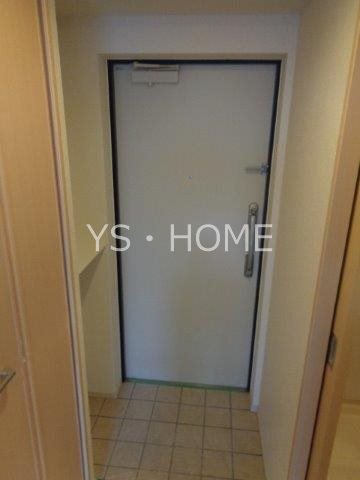 グラン　クレシア  玄関