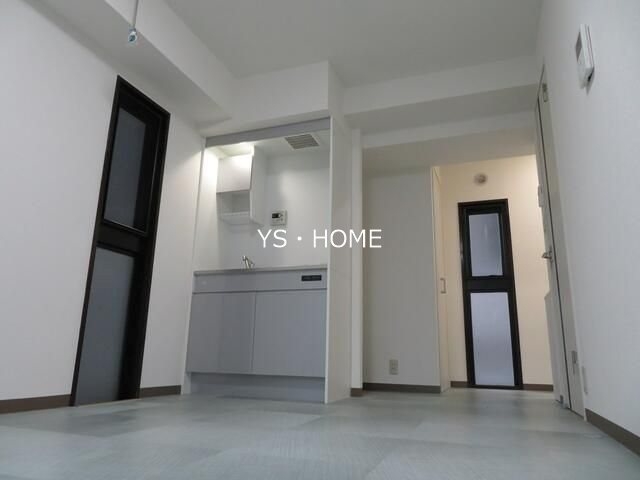 ファインズコート北新宿 リビング