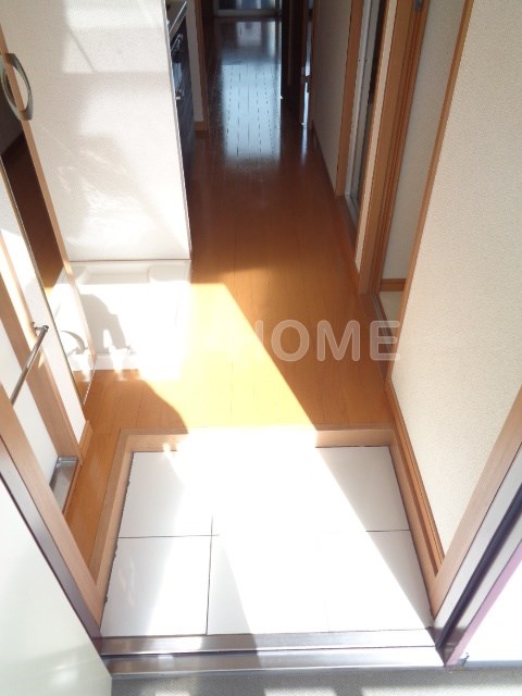 ペアパレス井草  玄関