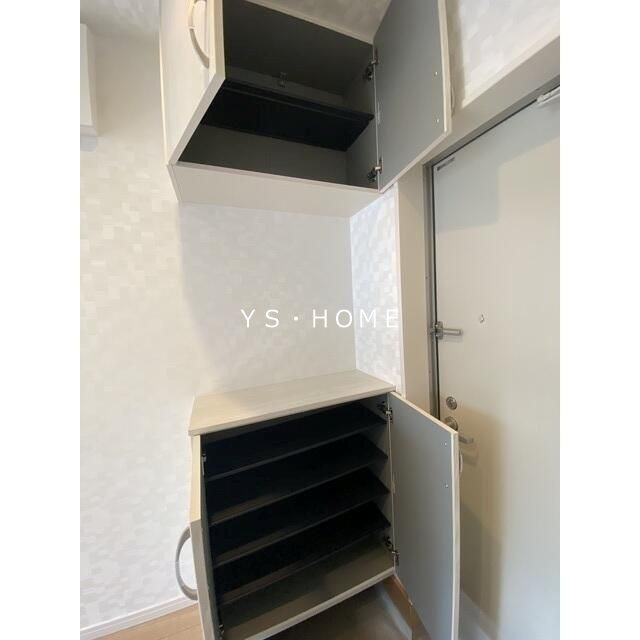 ベルデュール久我山 玄関