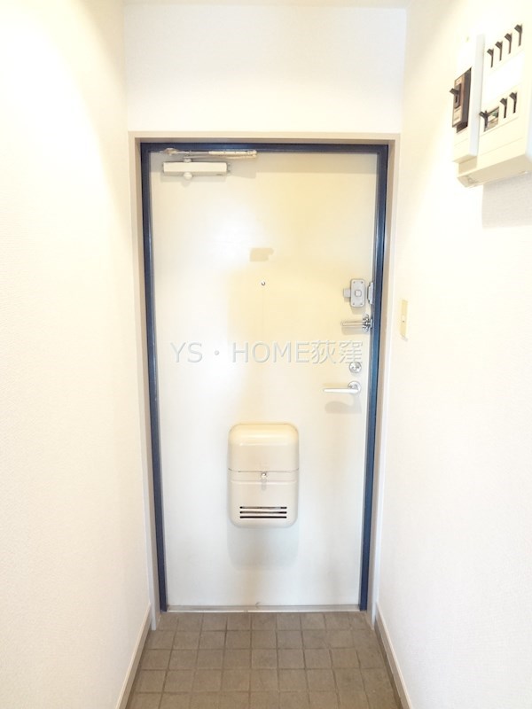 シティエイト 玄関