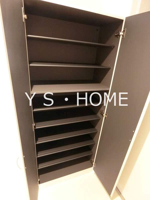 リブリ・花小金井 玄関