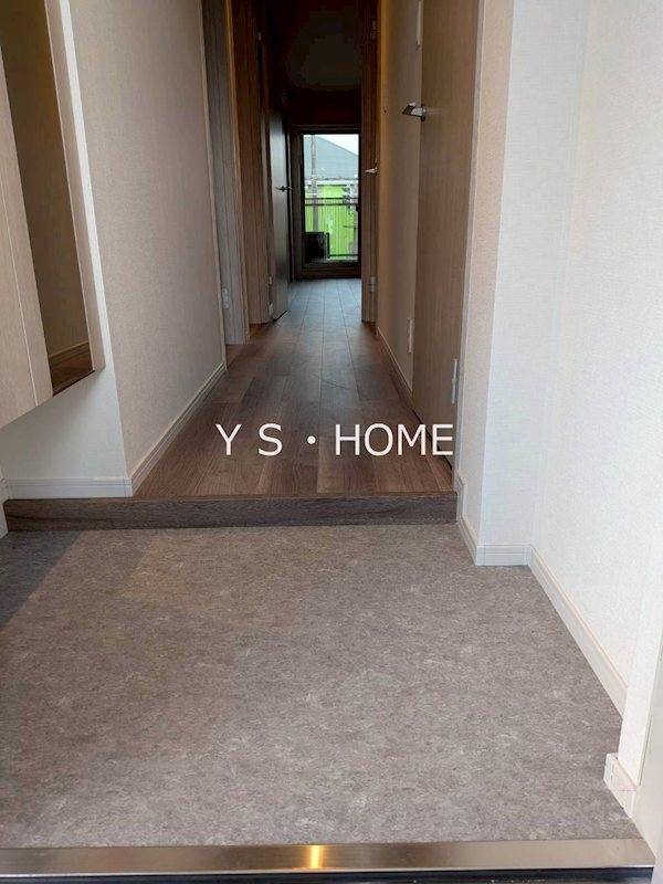 LUCIE TSⅠ(ルシエティエスワン) 玄関