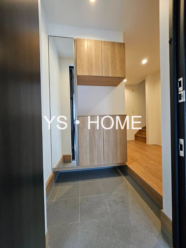 Kolet一橋学園 玄関