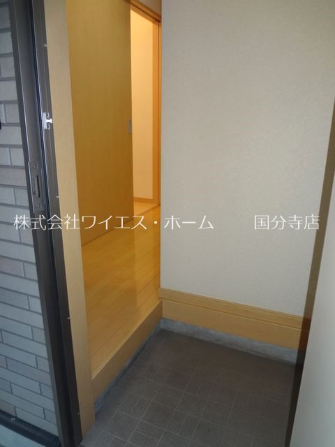 メイプルコート 玄関