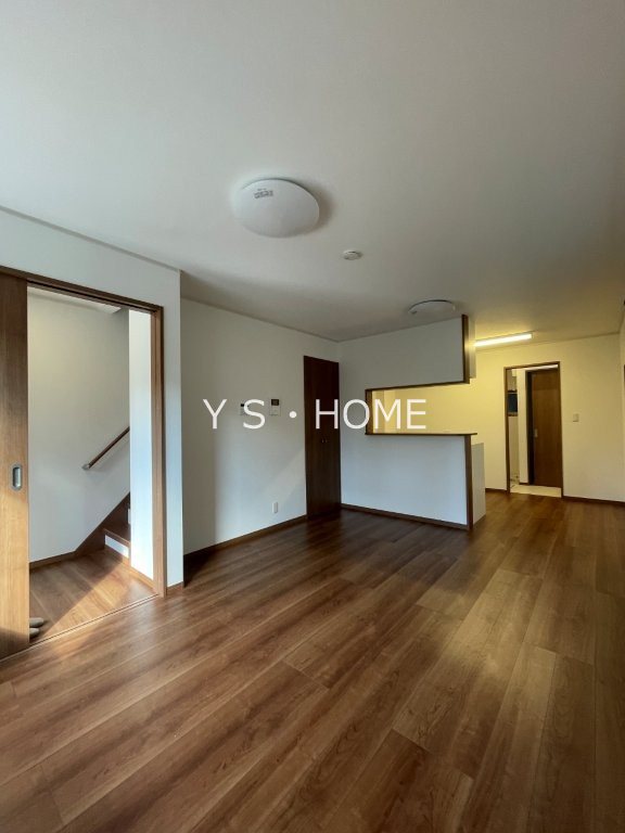 サンライズ国立Ⅱ  リビング