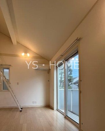 Fairway Court リビング