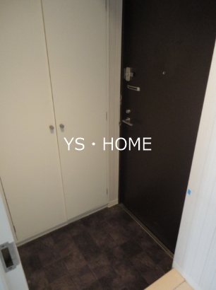 メゾン淀橋 玄関