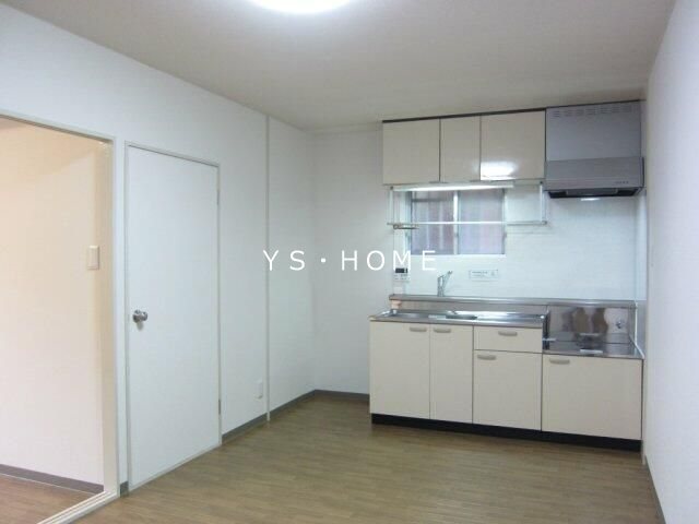 オーロラマンション リビング