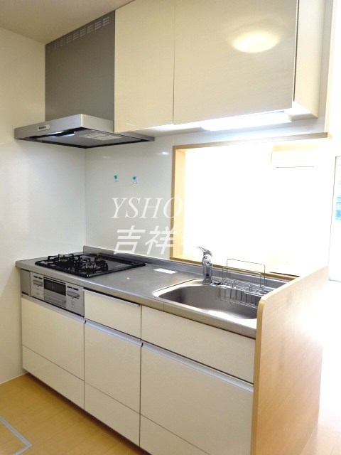 メゾン　シェーヌ キッチン